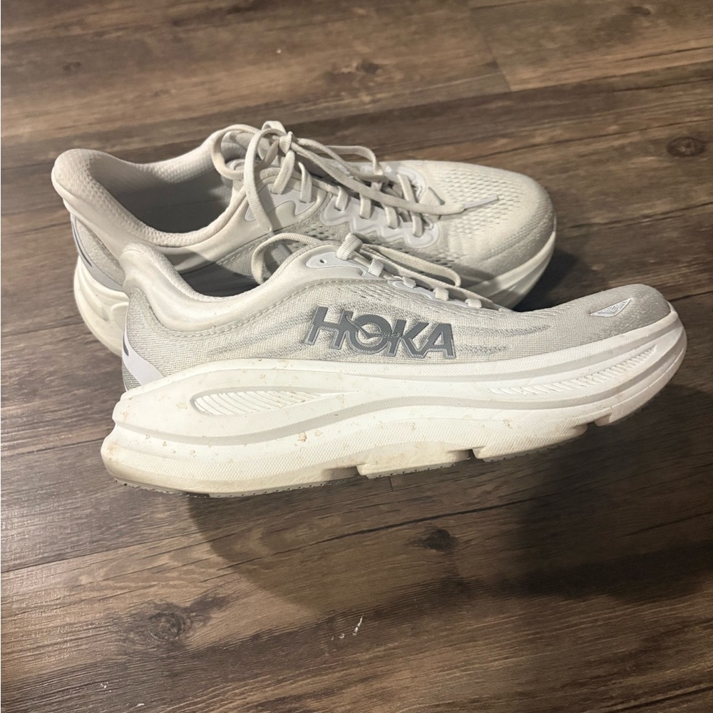 Hoka Bondi 9